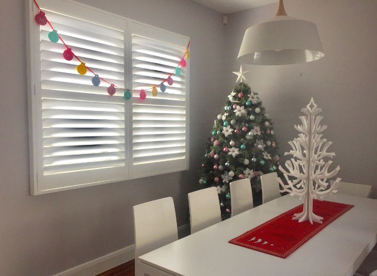 Christmas dining shutters